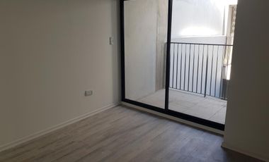 Departamento 2 ambientes con Cochera -  ALQUILER - Lomas de Zamora Oeste
