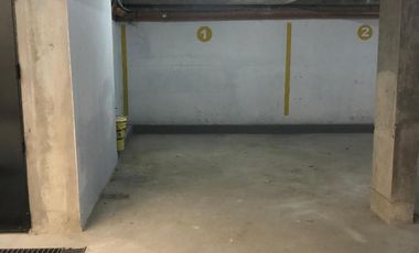 Departamento 2 ambientes con Cochera -  ALQUILER - Lomas de Zamora Oeste