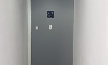 Departamento 2 ambientes con Cochera -  ALQUILER - Lomas de Zamora Oeste