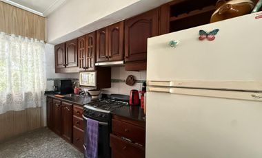 Casa en Wilde tres ambientes en venta