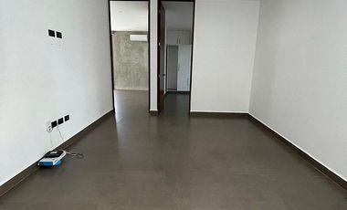 Renta en privada Arborea | con tres recámaras, sala de tv, alberca