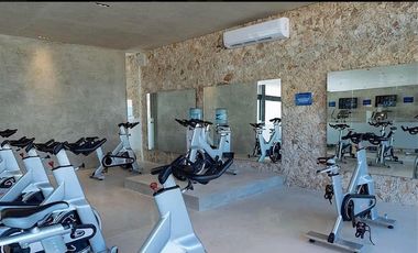 Renta en privada Arborea | con tres recámaras, sala de tv, alberca