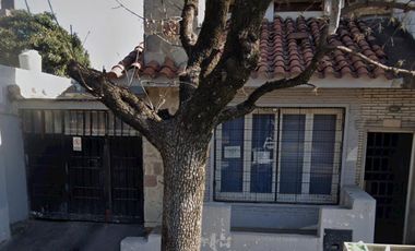 VENTA| Casa A RECICLAR en General Paz APTO CREDITO