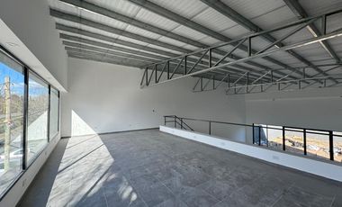 VENTA GALPÓN EN FUNES