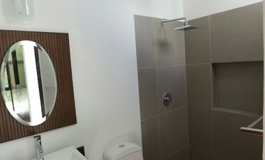 CASA EN RENTA AMUEBLADA CON PISCINA EN RESIDENCIAL SAC-UH, MÉRIDA YUCATÁN