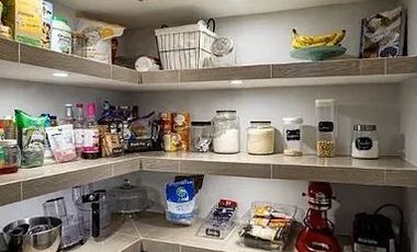 CASA RESIDENCIAL DE LUJO EN VENTA EN PRIVADA AL NORTE DE MERIDA