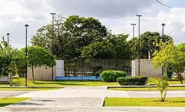 CASA RESIDENCIAL DE LUJO EN VENTA EN PRIVADA AL NORTE DE MERIDA