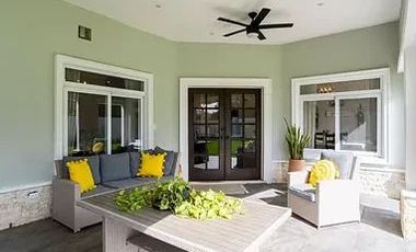 CASA RESIDENCIAL DE LUJO EN VENTA EN PRIVADA AL NORTE DE MERIDA