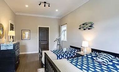 CASA RESIDENCIAL DE LUJO EN VENTA EN PRIVADA AL NORTE DE MERIDA