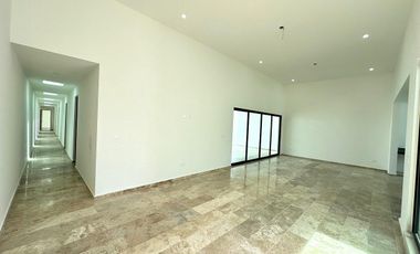 CASA EN VENTA DE 1 PISO CON 4 HABITACIONES EN DZITYA. MERIDA