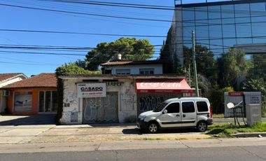 Local Fondo de la Legua al 100 San Isidro