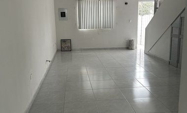 Townhouse en Renta – Cumbres 3er Sector, Monterrey