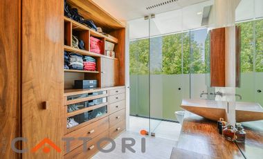 RENTA CASA EN LOMAS ALTAS