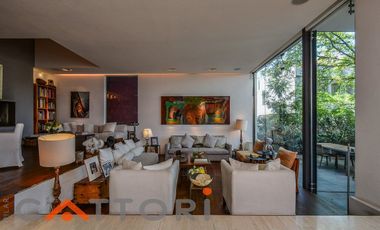 RENTA CASA EN LOMAS ALTAS