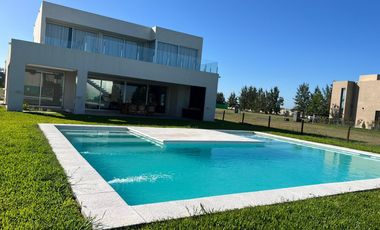 CASA EN ALQUILER, TERRALAGOS