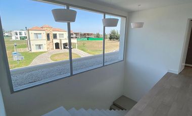 CASA EN ALQUILER, TERRALAGOS