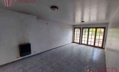 EN VENTA CASA 3 DORMITORIOS EN PLOTTIER