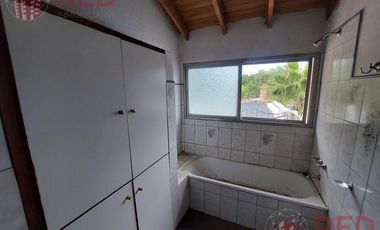 EN VENTA CASA 3 DORMITORIOS EN PLOTTIER