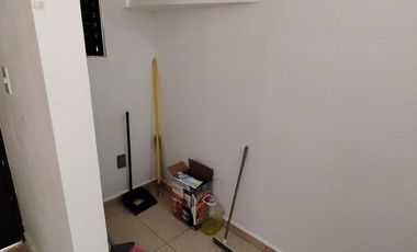 CASA EN VENTA  EN PRIVADA RESIDDENIAL EN CONKAL  DE 4 RECAMARAS