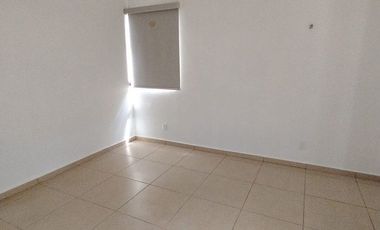 CASA EN VENTA  EN PRIVADA RESIDDENIAL EN CONKAL  DE 4 RECAMARAS