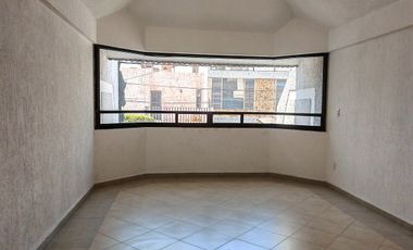 CASA A LA VENTA EN JARDIN BALBUENA