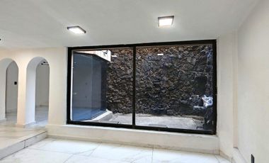 CASA A LA VENTA EN JARDIN BALBUENA
