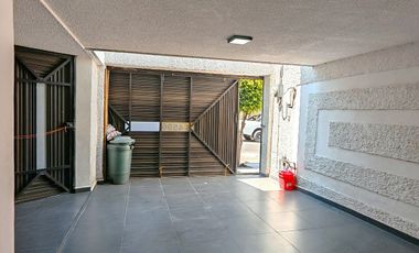 CASA A LA VENTA EN JARDIN BALBUENA