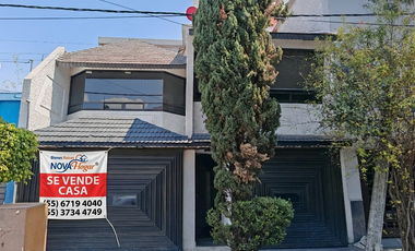 CASA A LA VENTA EN JARDIN BALBUENA