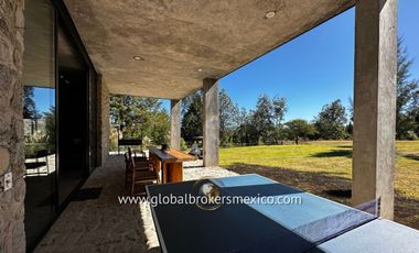 Lujosa Cabaña Amueblada en Venta! Fracc. Tapalpa Country Club, Jalisco