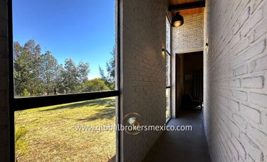 Lujosa Cabaña Amueblada en Venta! Fracc. Tapalpa Country Club, Jalisco