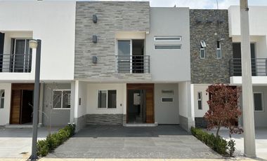 Excelente Casa Nueva en Venta, Coto Privado en Lomas de la Soledad, Tlaquepaque