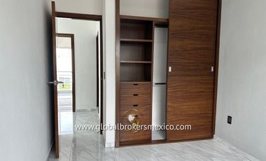 Excelente Casa Nueva en Venta, Coto Privado en Lomas de la Soledad, Tlaquepaque