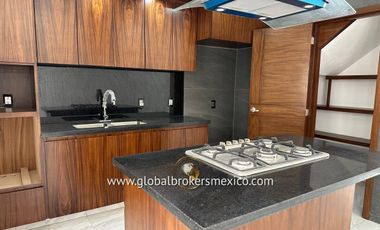 Excelente Casa Nueva en Venta, Coto Privado en Lomas de la Soledad, Tlaquepaque