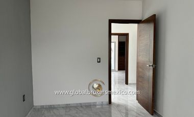 Excelente Casa Nueva en Venta, Coto Privado en Lomas de la Soledad, Tlaquepaque