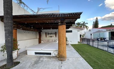 Lujosa Casa con Alberca Privada en Ajijic, Chapala, Jalisco.