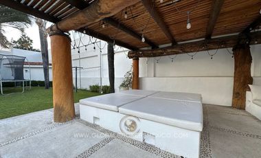Lujosa Casa con Alberca Privada en Ajijic, Chapala, Jalisco.