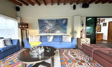 Lujosa Casa con Alberca Privada en Ajijic, Chapala, Jalisco.