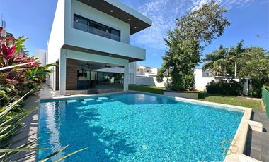 Casa en venta en Residencial Lagos del Sol, Cancún