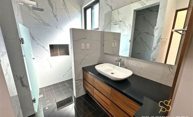 Casa en venta en Residencial Lagos del Sol, Cancún