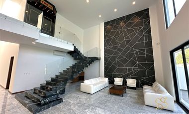 Casa en venta en Residencial Lagos del Sol, Cancún