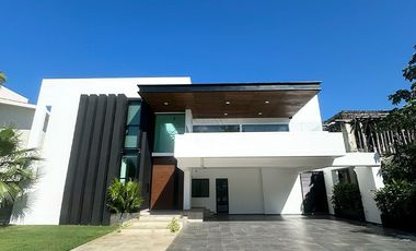 Casa en venta en Residencial Lagos del Sol, Cancún