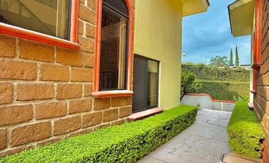 RENTA DE CASA EN CONDOMINIO