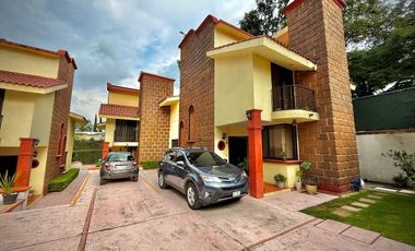 RENTA DE CASA EN CONDOMINIO