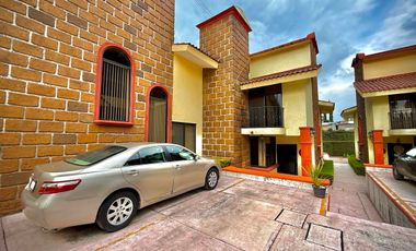 RENTA DE CASA EN CONDOMINIO