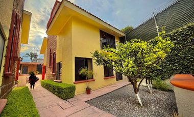 RENTA DE CASA EN CONDOMINIO