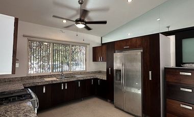 Casa de una sola planta en venta en Villas la hacienda