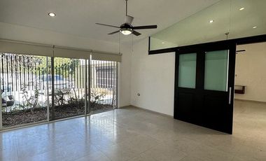 Casa de una sola planta en venta en Villas la hacienda