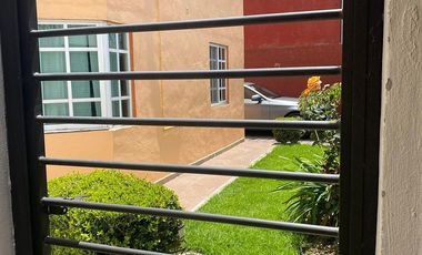 Casa Duplex en venta en San Miguel Totocuitlapilco