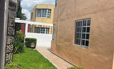 Casa Duplex en venta en San Miguel Totocuitlapilco