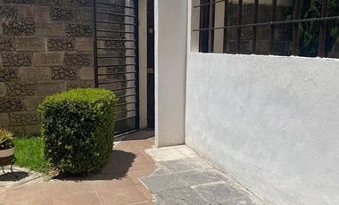 Casa Duplex en venta en San Miguel Totocuitlapilco